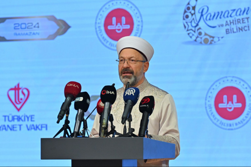 Diyanet İşleri Başkanı Ali Erbaş, DİBin Ramazan ayı projelerini anlattı