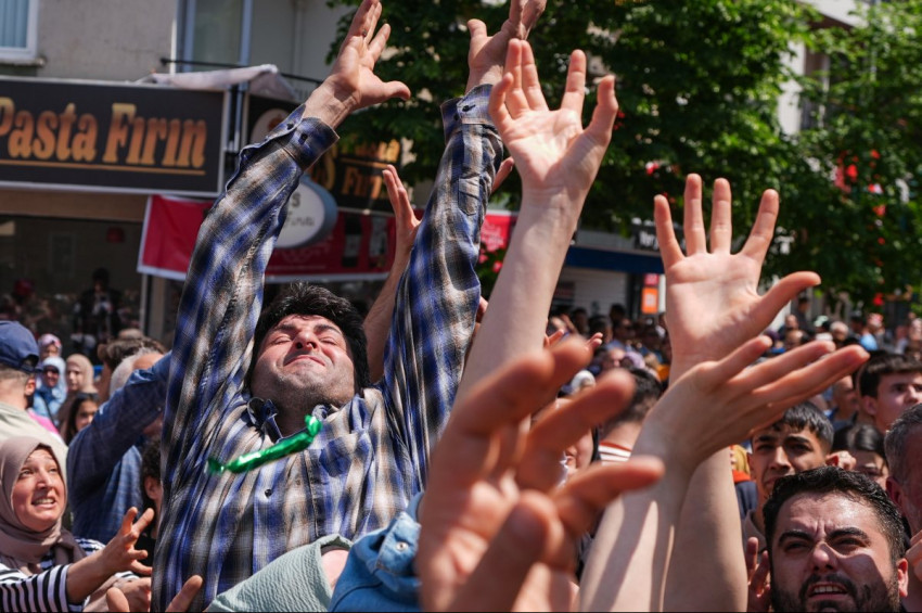  Manisa Mesir Macunu Festivalinde yine eller havadaydı