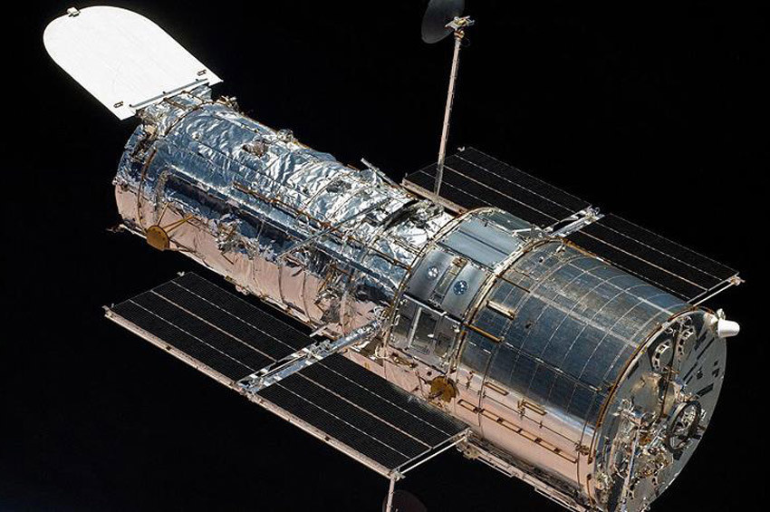Hubble Uzay Teleskobu yine arıza çıkardı