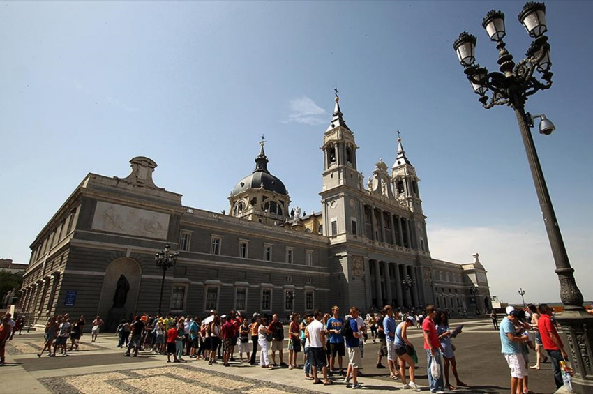 İspanyada artan konut fiyatları Altın Vize uygulamasını bitiriyor