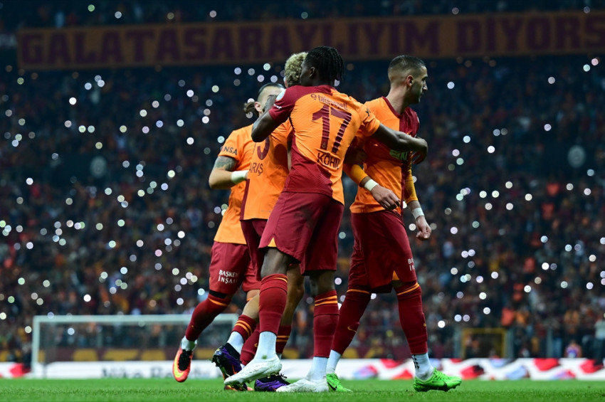 Galatasaray, Süper Ligde erken şampiyonluk ilan etme hesapları yapıyor