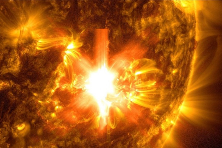 Dünyanın kuzey yarım küresinde 3 gün şiddetli Jeomanyetik Fırtına yaşanacak