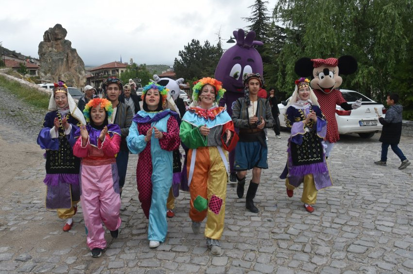 Frig Vadisinde Hıdırellez Bahar Şenliği