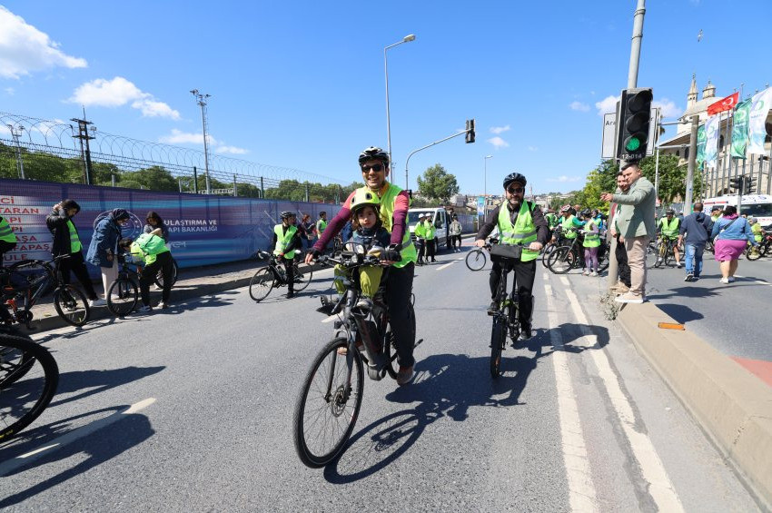 Yeşilay Bisiklet Turu 81 ilde eş zamanlı gerçekleştii 