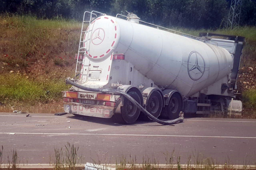 Gaziantepte trafik kazası: 8 ölü, 12 yaralı