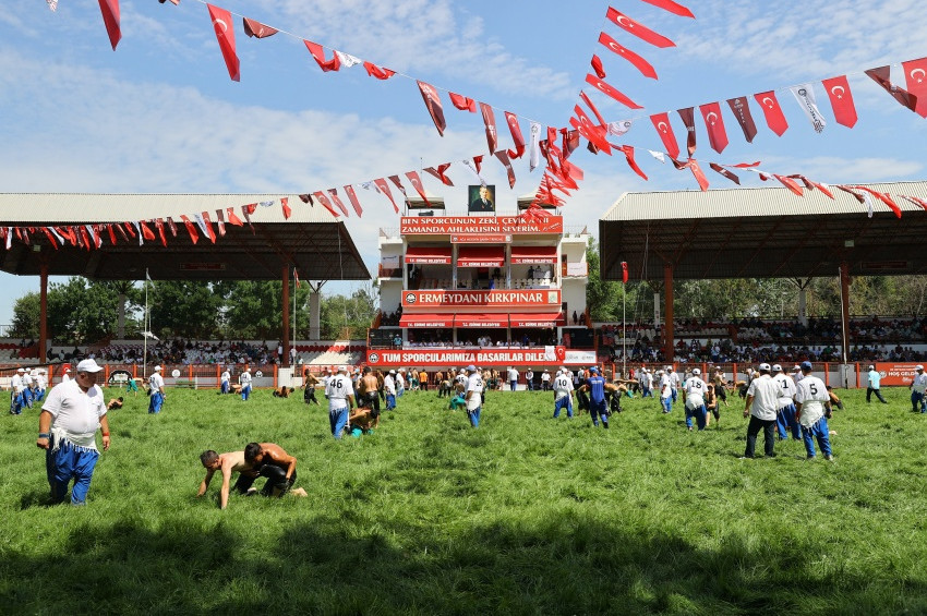 Kırkpınar Yağlı Güreşlerinin 2024 biletleri satışa çıktı