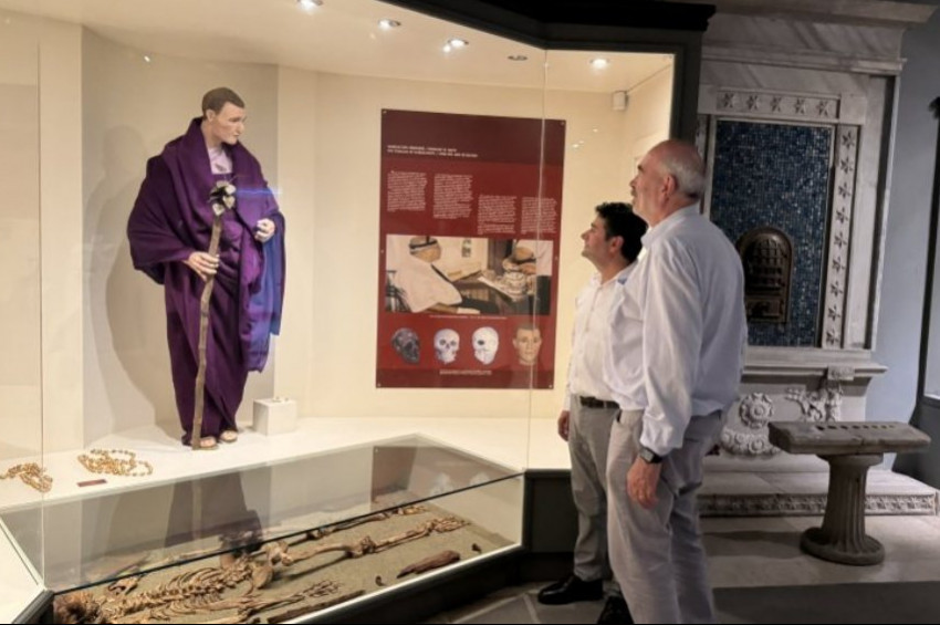 İskeleti Tekirdağda bulunan Trak Kralının heykeli yapılacak