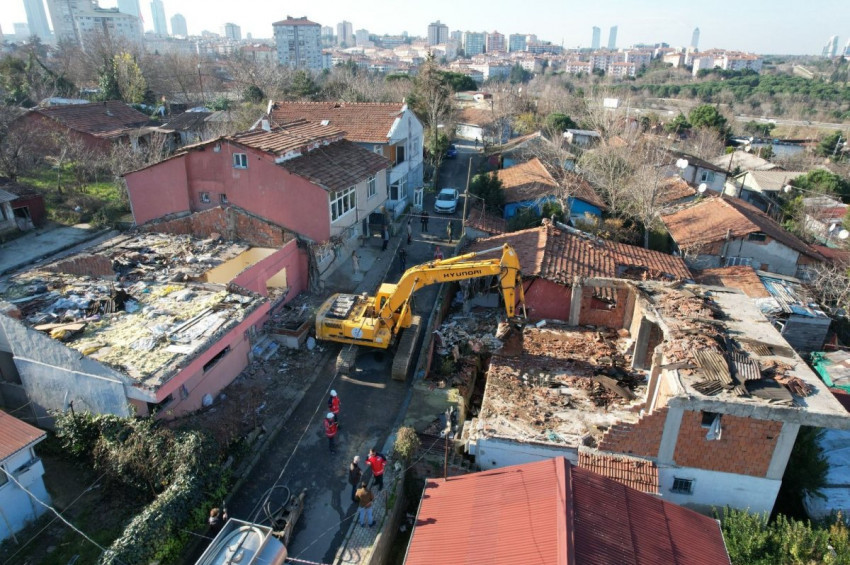 İstanbulda her an çökebilecek 1556 bina var