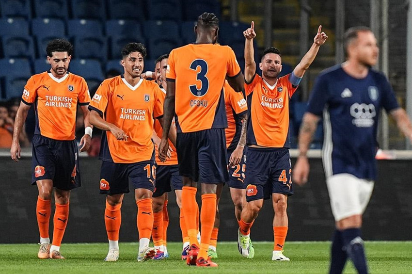 Başakşehir UEFA Konferans Ligi maçına gol yağmuru ile başladı: 6-1