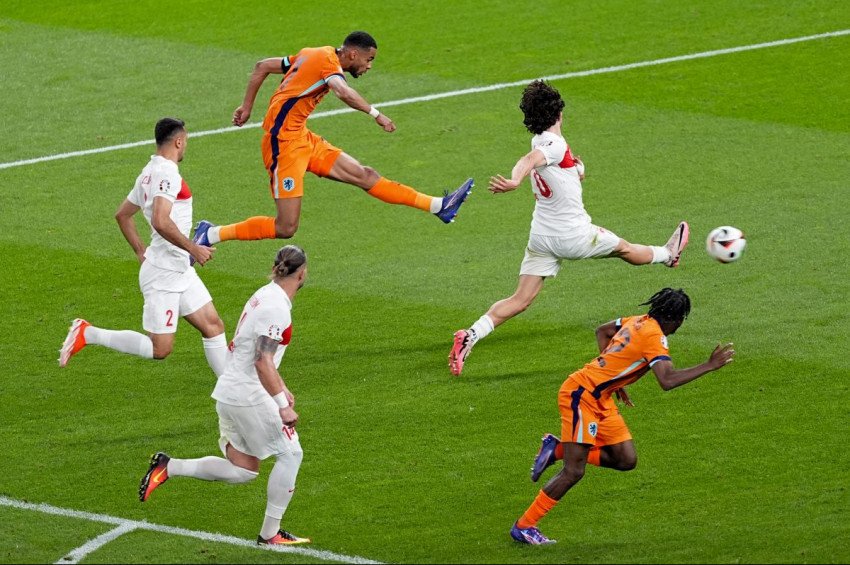 Türkiye EURO 2024 çeyrek finalinde Hollandaya yenilerek elendi: 2-1