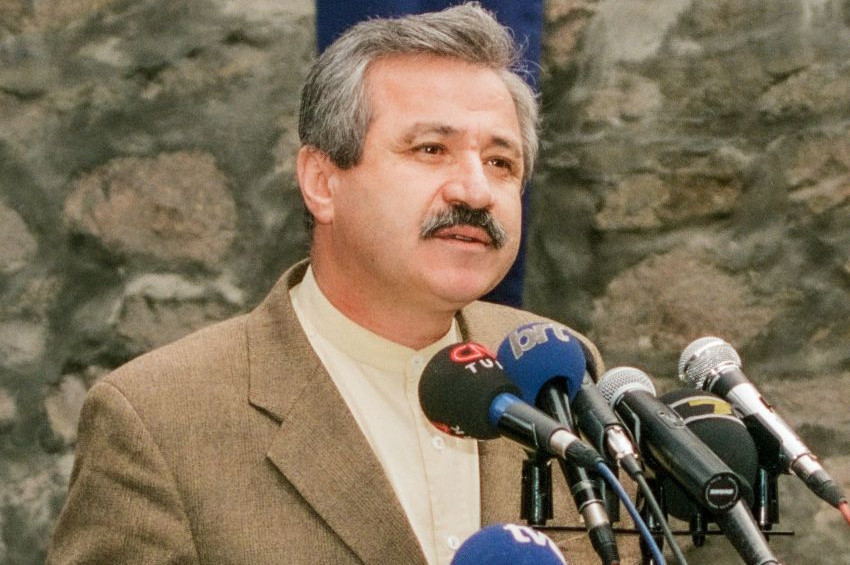Ünlü Yazar Mehmet Doğan vefat etti