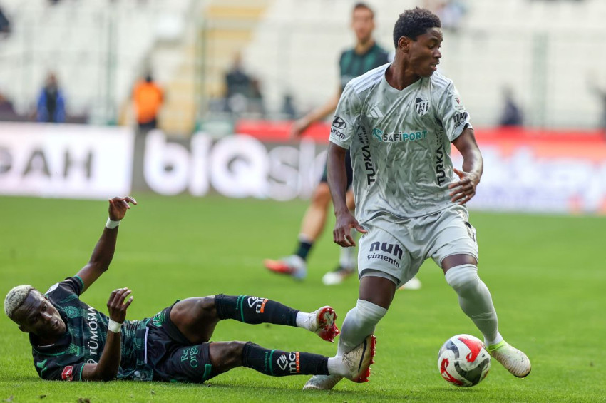 Konyaspor evinde Kocaelispora 3-2 mağlup oldu