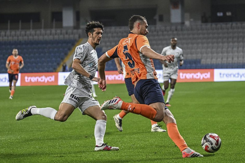 Başakşehir, Kocaelisporu 1-0 yenerek 3 puan alan ekip oldu