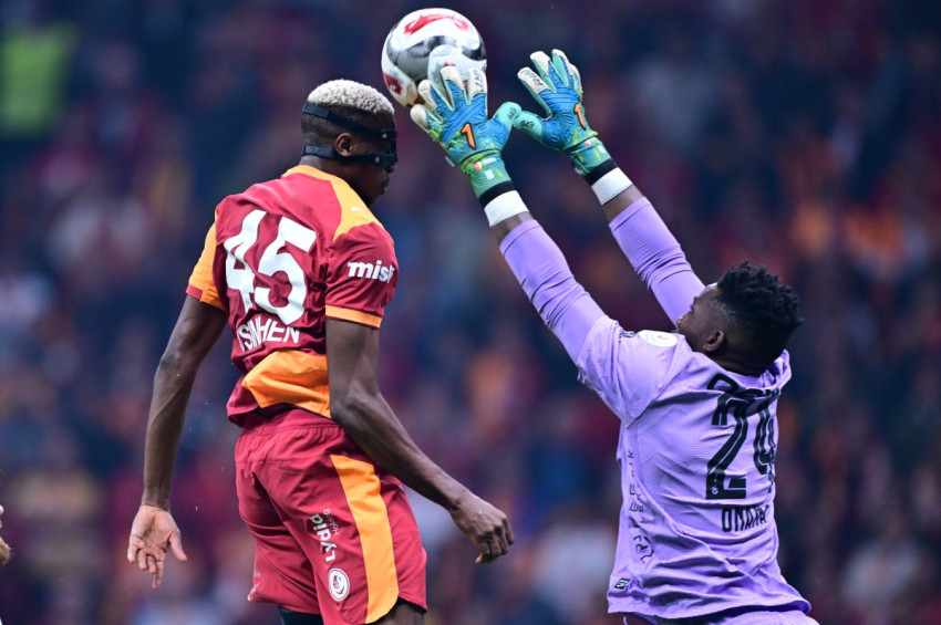 Trabzonspor son dakikalarını 10 kişi oynadığı maçta Galatasaraydan 1 puan aldı: 0-0