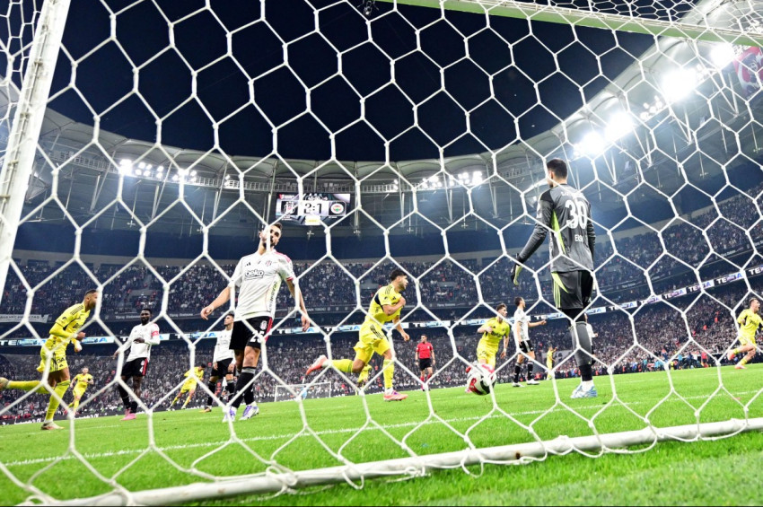 Derbi maçında önce Beşiktaş sonra Fenerbahçe güldü: 2-3