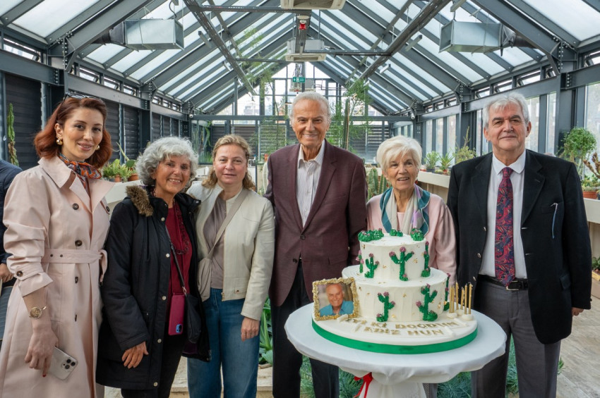 Ünlü Yıldız Ediz Hun 85 yaşına bastı