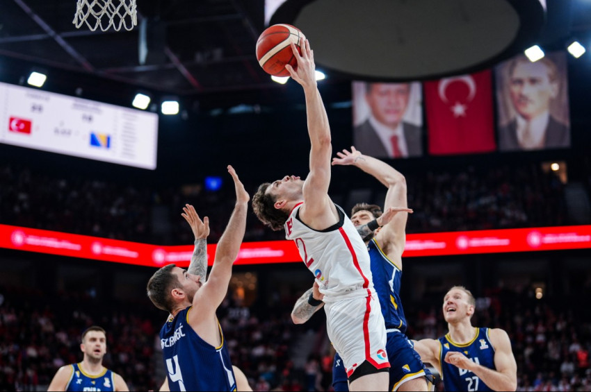 Türkiye  Bosna Herseki 93-71 yendi