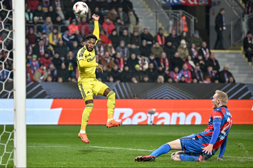 Fenerbahçe, Viktoria Plzen deplasmanından 1 puan çıkarttı: 0-0