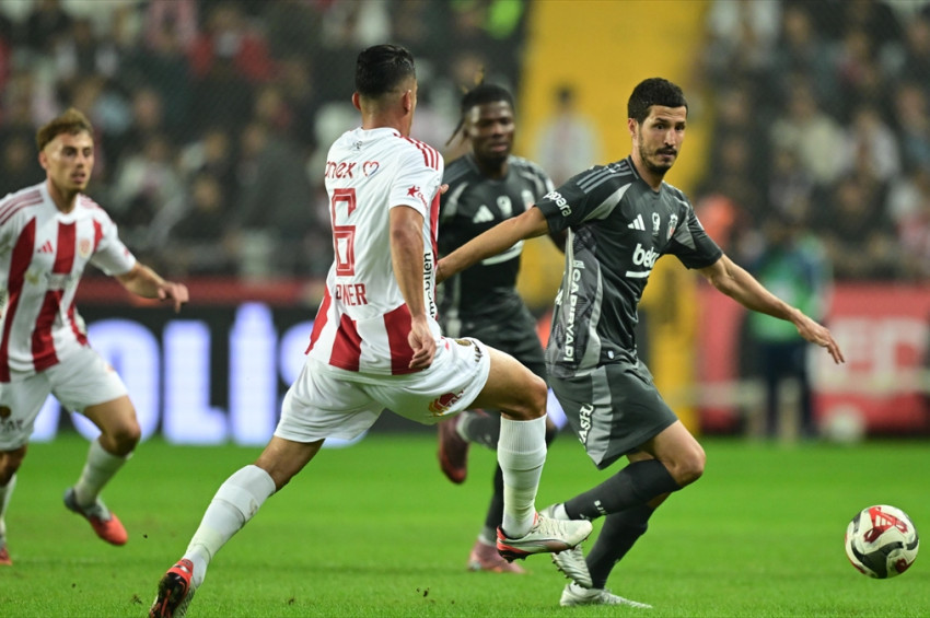 Beşiktaş, Antalyada moral buldu: 3-1