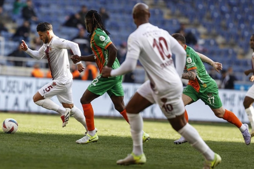 Hatayspor haftalar sonra Alanyasporu yenerek 3 puan kazandı