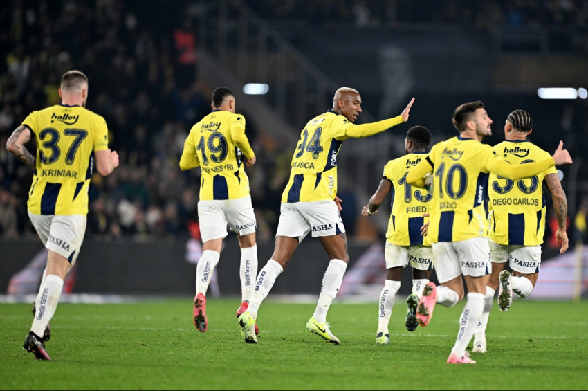 Fenerbahçe, Rizespor  karşısında 2-0 mağlup duruma düştüğü maçı 3-2 kazandı