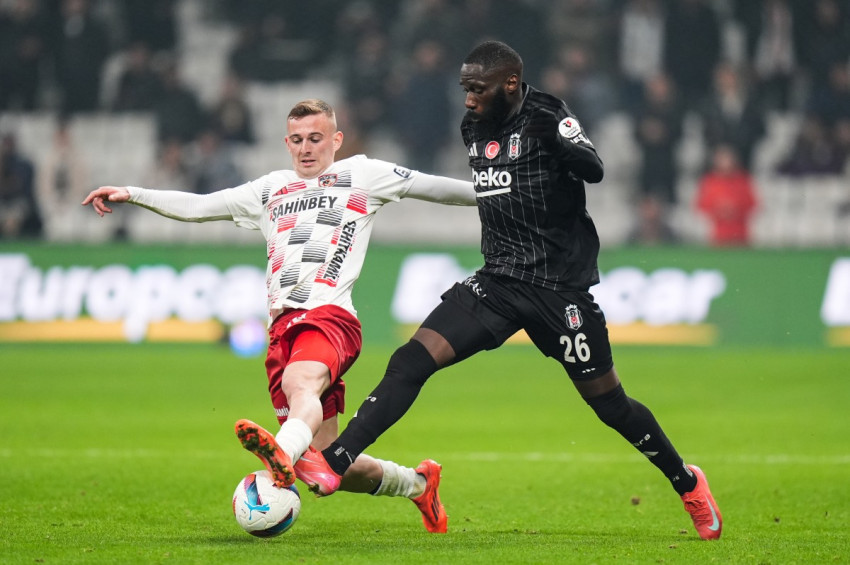 Gaziantep, Beşiktaşı kendi evinde yıktı: 2-1