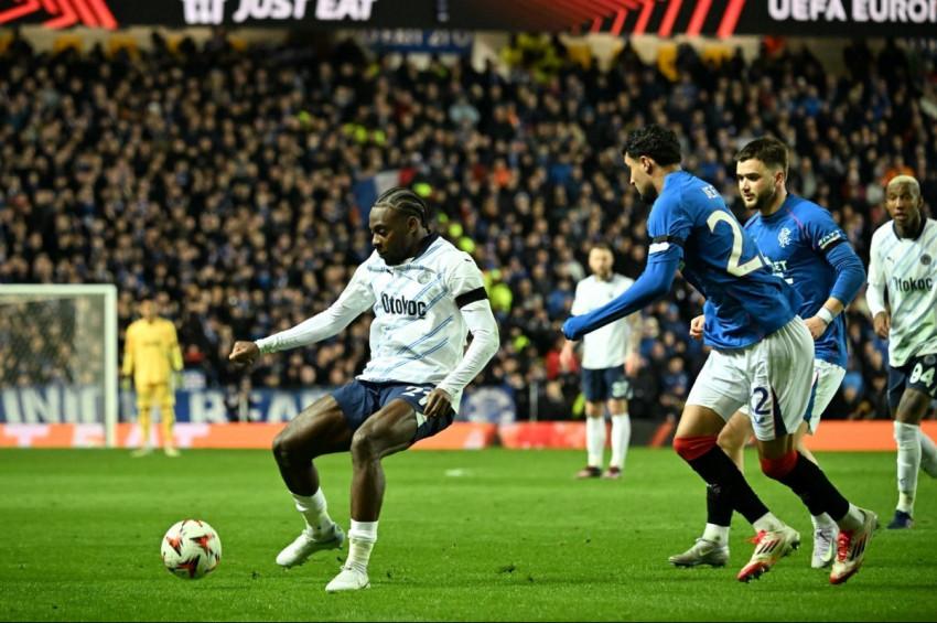 UEFA Avrupa Ligi ve Konferans Liginde toplu sonuçlar ve tur atlayan takımlar