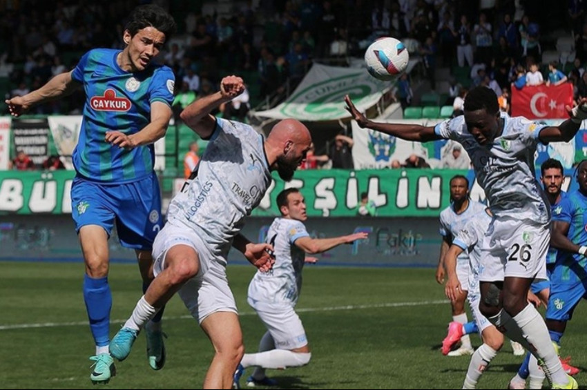 Rizespor, kendi evinde Bodruma 2-0 yenildi