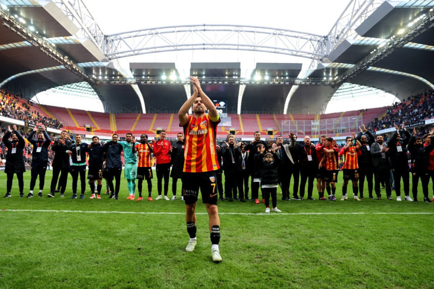 Kayserispor, Kasımpaşayı 1-0 mağlup etti
