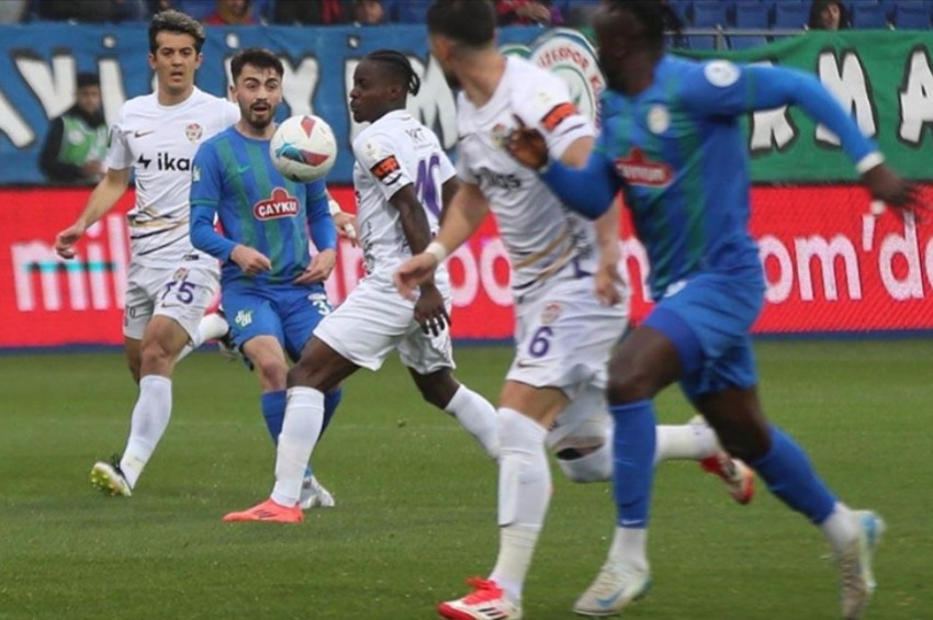 Rizespor, Eyüpsporu 1-0 yenerek 3 puan sevinci yaşadı