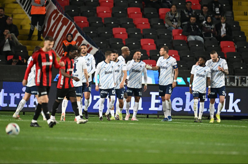 Fenerbahçe, Gaziantep deplasmanında 3 puanı 3 golle aldı