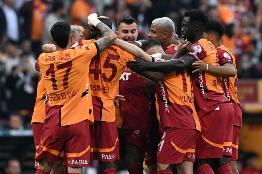 Galatasaray, Kayserisporu 3-0 yenerek şampiyon oldu