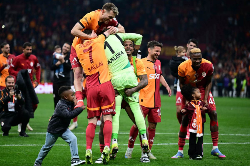 Galatasaray, Sivasspordan istediğini ilk yarıda attığı gollerle aldı