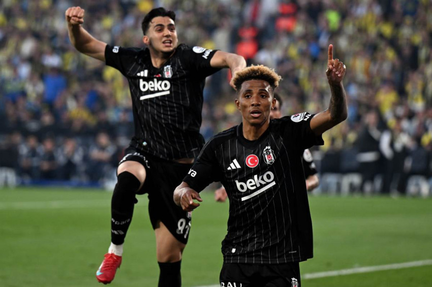 Beşiktaş, Fenerbahçenin şampiyonluk hayallerini Kadıköye gömdü: 1-0