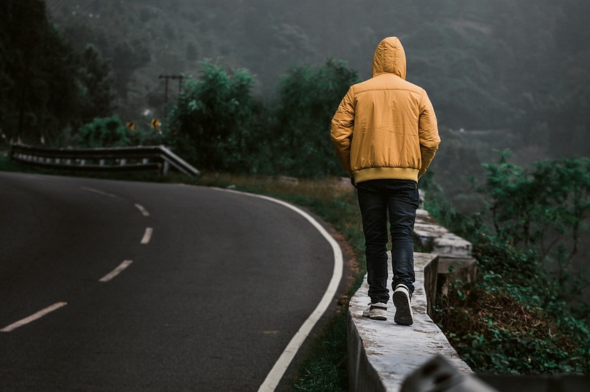 Bilim Destekli Bir Yeniçağ Devrimi: Yavaş Yürüyüş (Mindful Walking)