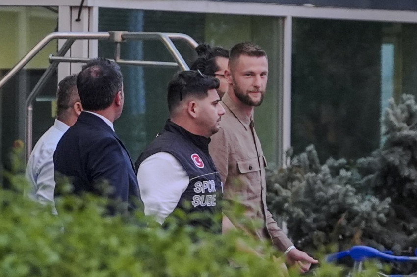 Milan Skriniarın İstanbula gellişi Fenerbahçeli taraftarları sevindirdi