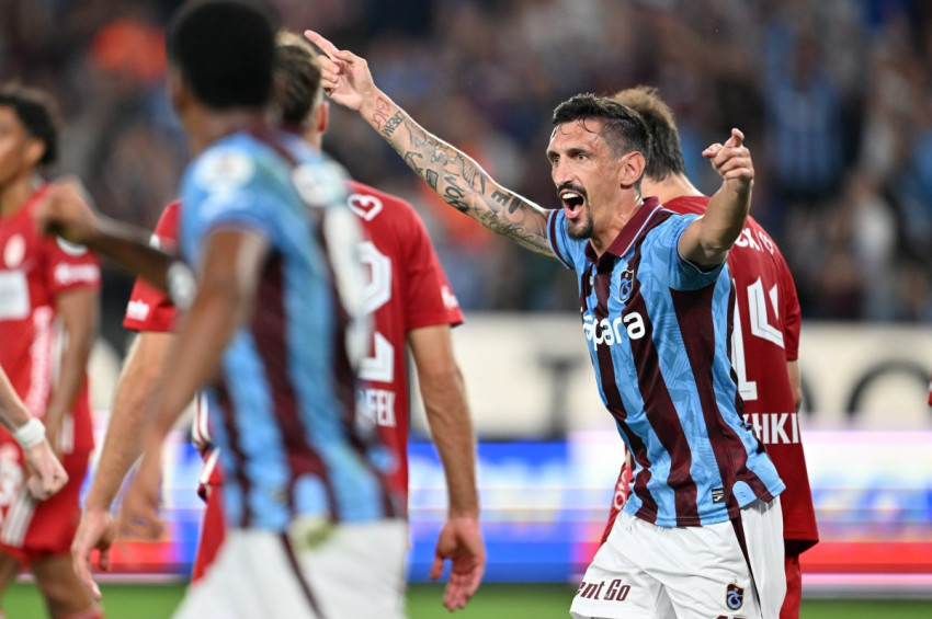 Trabzonspor, Antalyasporu yenerek 3. haftayı da 3 puanla kapattı