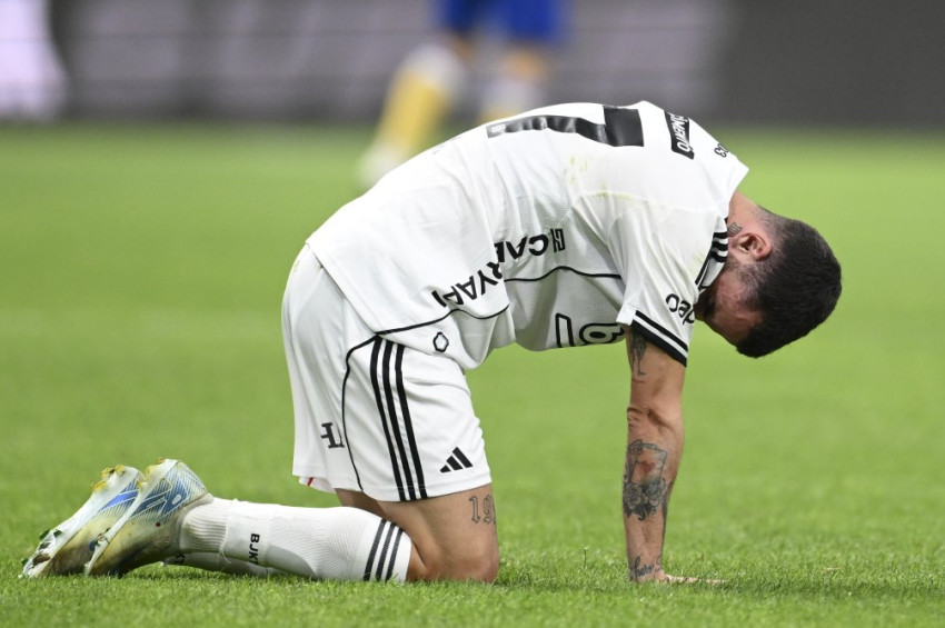 Beşiktaş, evinde Lausanneye yenilerek Avrupa sahnesinden çekildi