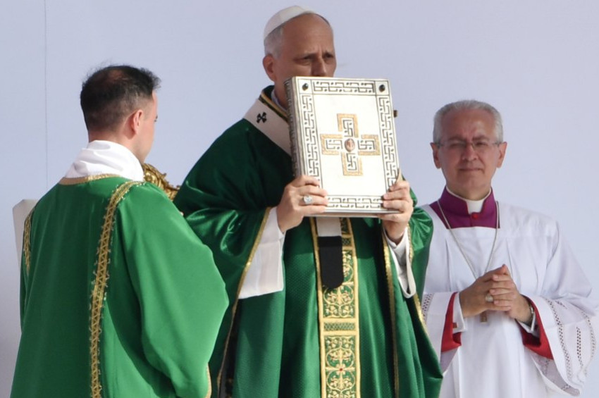 Papa 14. Leo, Gençlik Jübilesi ayinini yönetti