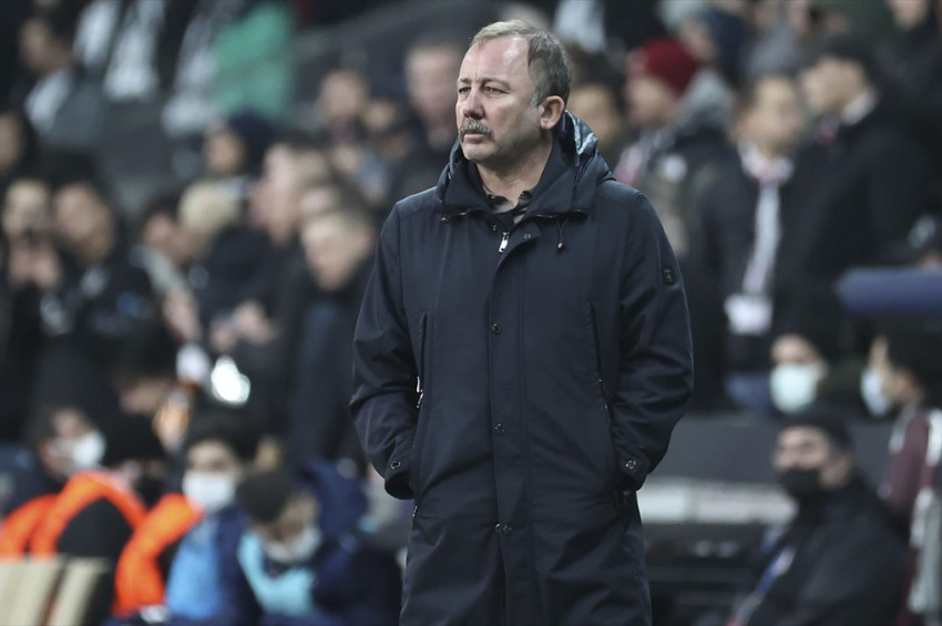 Beşiktaş bir kez daha teknik direktörlüğe Sergen Yalçını getirdi