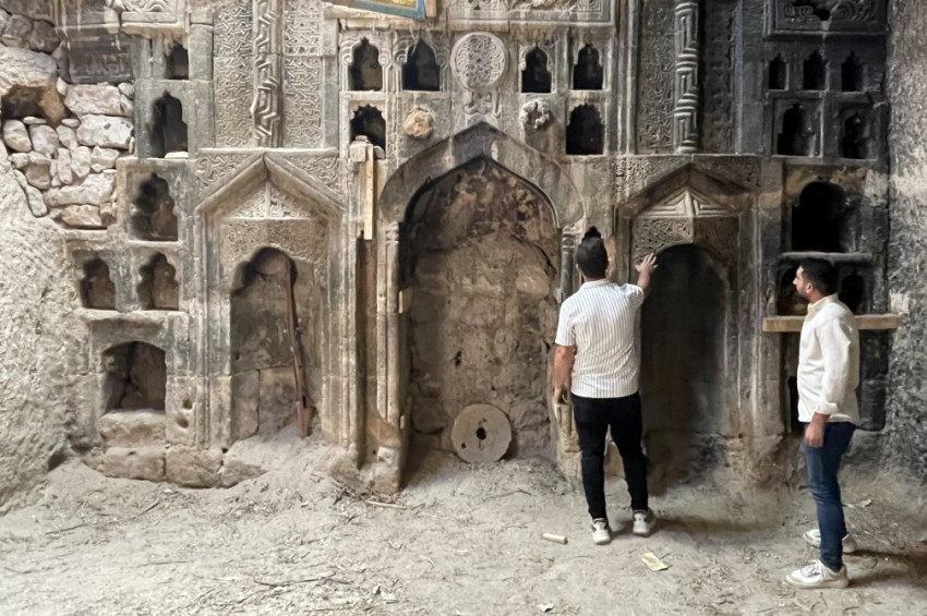 Eretna Beyliği mescidini odunluk olarak kullanmışlar!