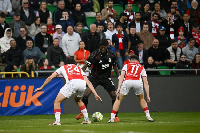 Beşiktaş, deplasmanda St. Patrick’si farklı yendi