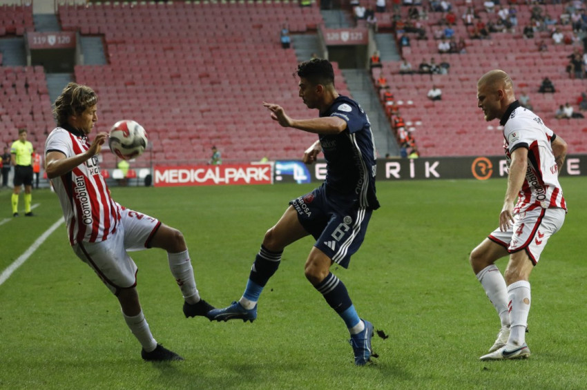 Samsunspor evinde Antalyaspora 3 puan kaptırdı: 1-2