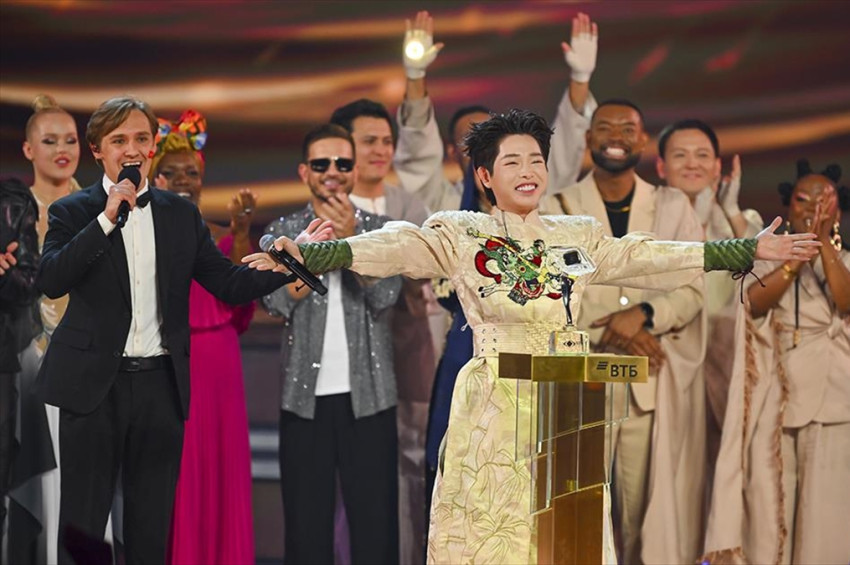 Alternatif Eurovision: Intervision Müzik Yarışmasını Vietnamlı sanatçı kazandı