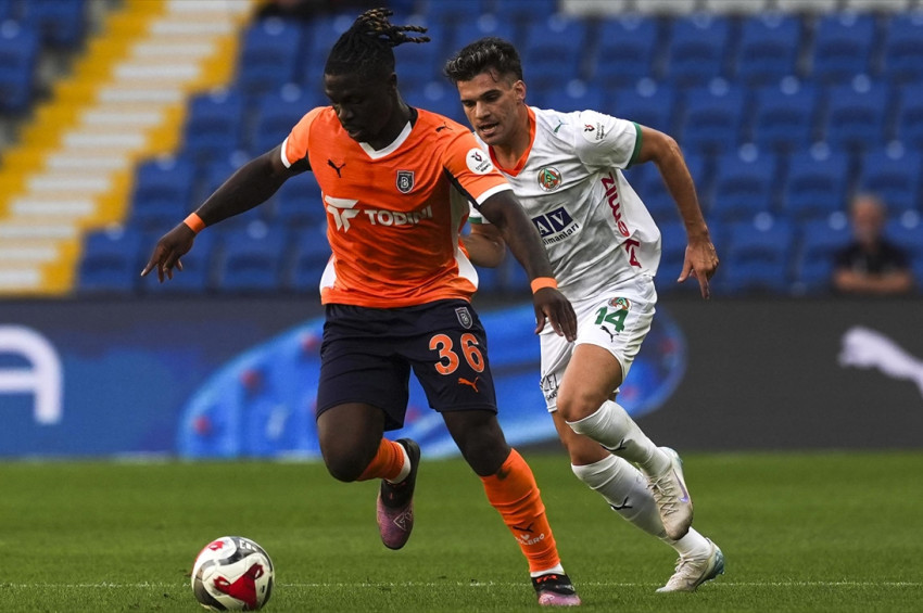 Başakşehir ile  Alanyaspor arasındamı maç berabere sonuçlandı: 1-1