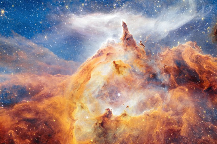 Bir yıldız fırtınasının doğurduğu Kozmik Dağlar