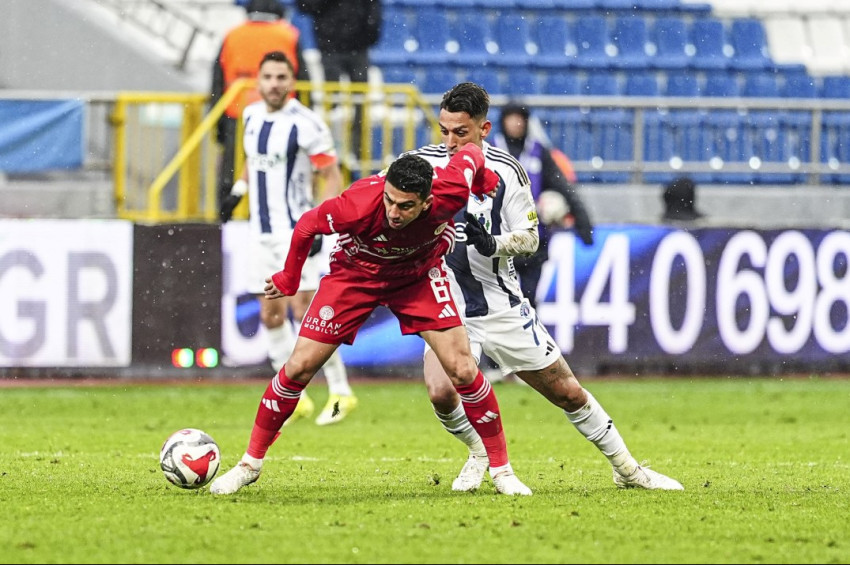 Kasımpaşa ile Antalyaspor golsüz berabere kalarak birer puana razı oldu