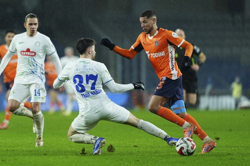 Başakşehir ile Rizespor ile 2-2 berabere kaldı