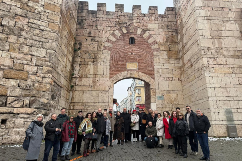 Kültür Mirası dostları Bursada buluştu ve fetih atmosferinde gezdiler