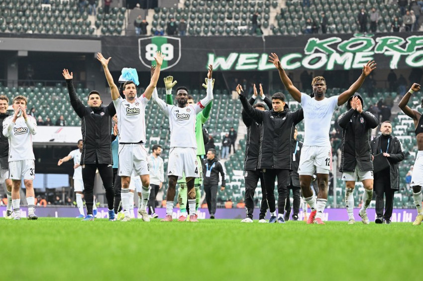 Beşiktaş,  Kocaelispor deplasmanından galip dönüyor: 1-0
